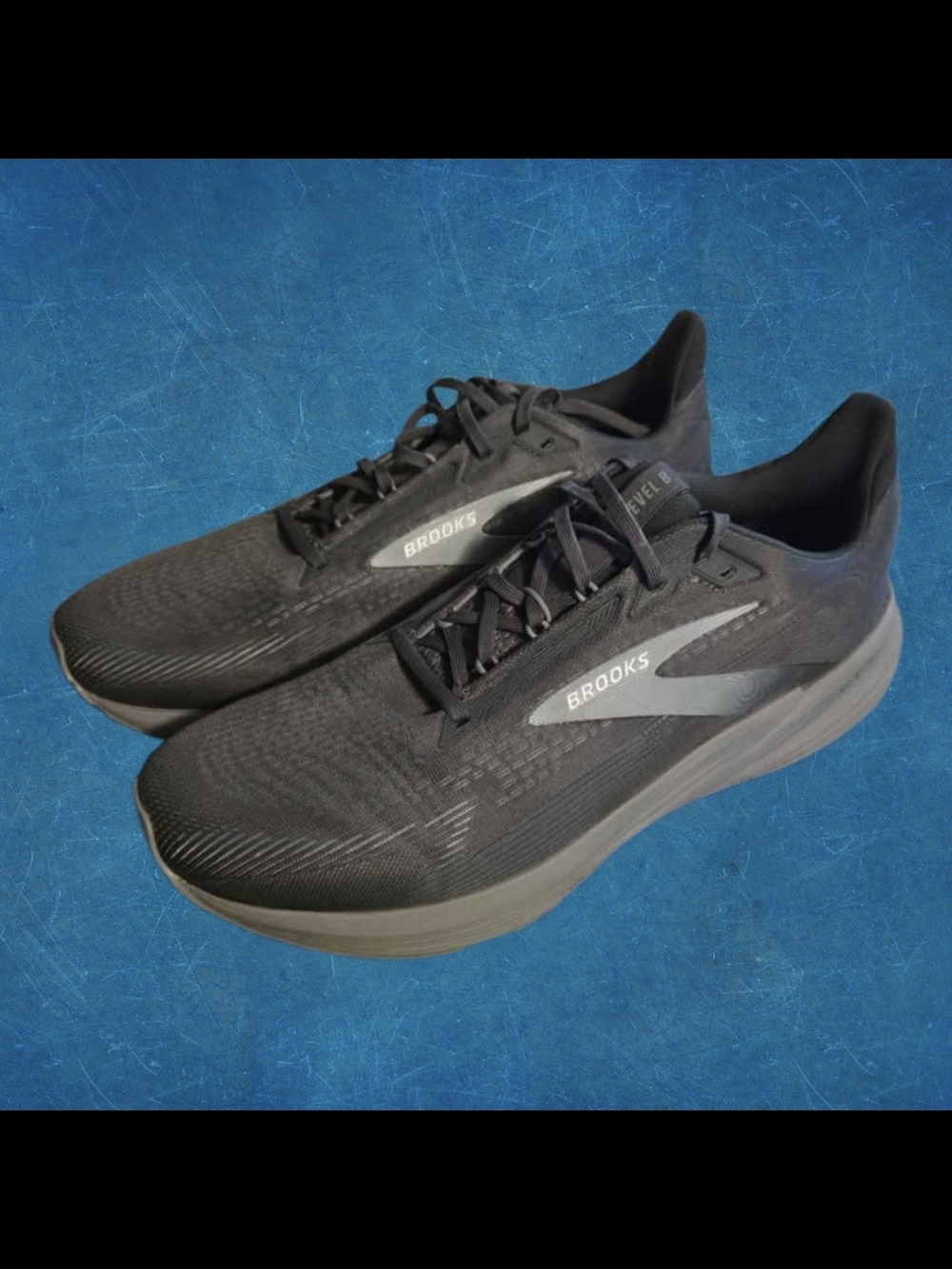 Brooks Men's Size 14 Grey Athletic Running Shoes